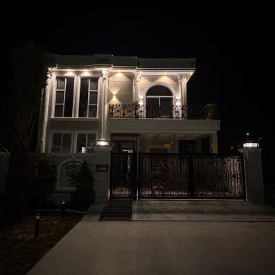 Prime Loacation 10 Marla Modern House For sale in DHA Phase 7, Lahore Pakistan