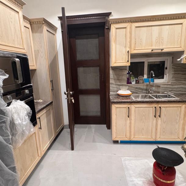 Prime Loacation 10 Marla Modern House For sale in DHA Phase 7, Lahore Pakistan-19