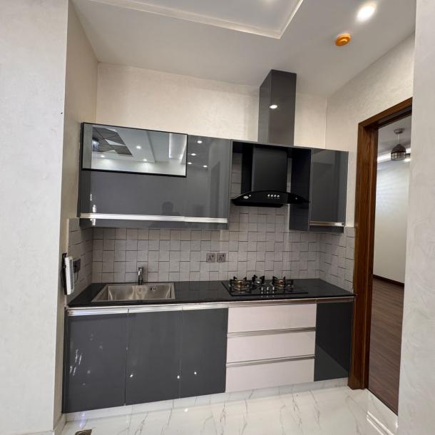 10 Marla Classical Style House For sale in DHA Phase 7 Lahore Pakistan-12