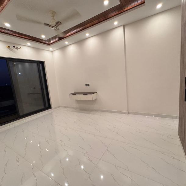 10 Marla Classical Style House For sale in DHA Phase 7 Lahore Pakistan-11