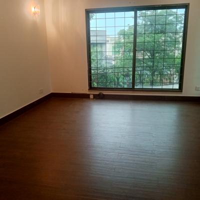 Sui Gas Housing Society Kanal Upper Portion Seaprate Gate For Rent