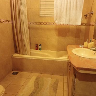 DHA Phase 1 Kanal Full House Fully Furnished For Rent