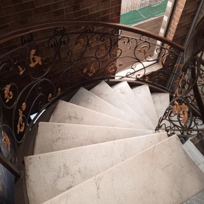 DHA Phase 4 Top Location 1 Kanal Upper Portion Fully Furnished For Rent