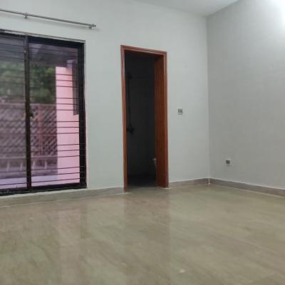 DHA Phase 3 Reasonable Price 10 Marla Full House For Rent