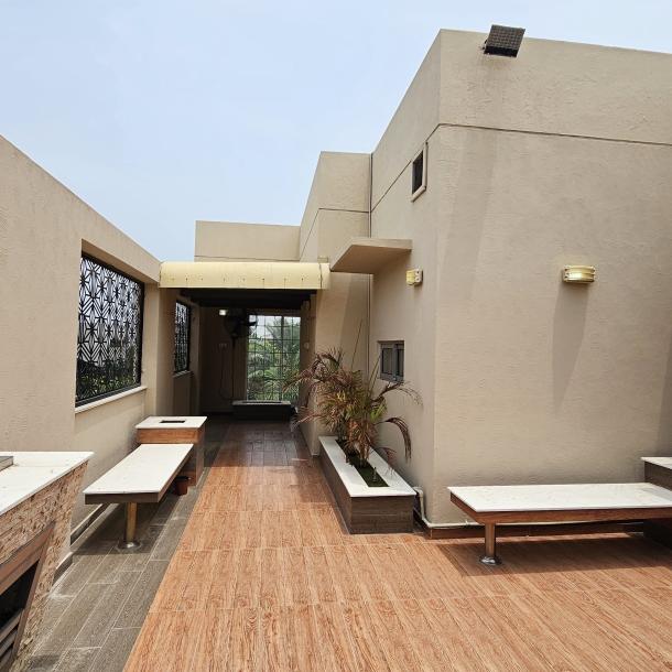 Prime Location 1 Kanal Brand New Upper Portion For Rent-9