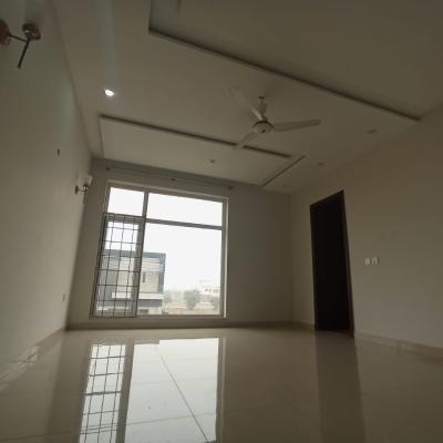 DHA Phase 7 Excellent Location 23 Marla Upper Portion Separate Gate For Rent