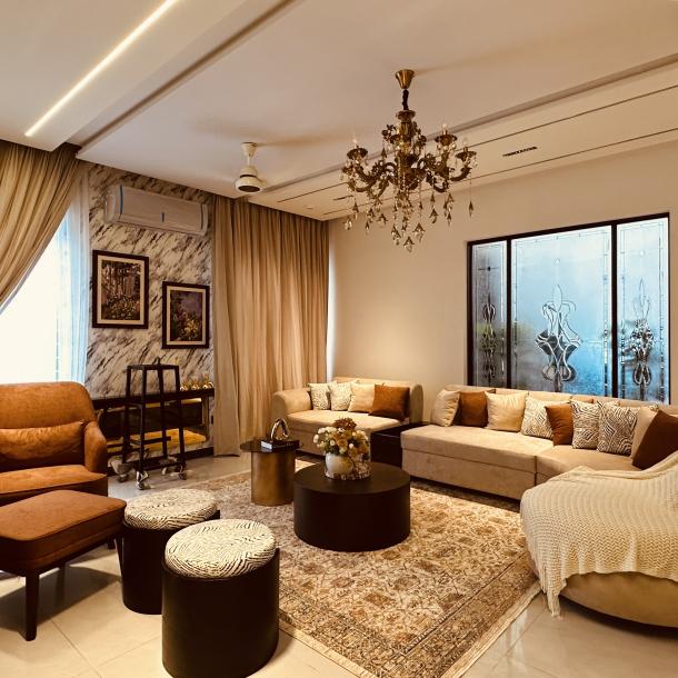 Solar Installed Fully Furnished 1 Kanal Modern Design House for Sale-6