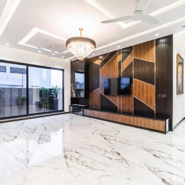 1 Kanal Facing Park Luxury Modern House for Sale-11