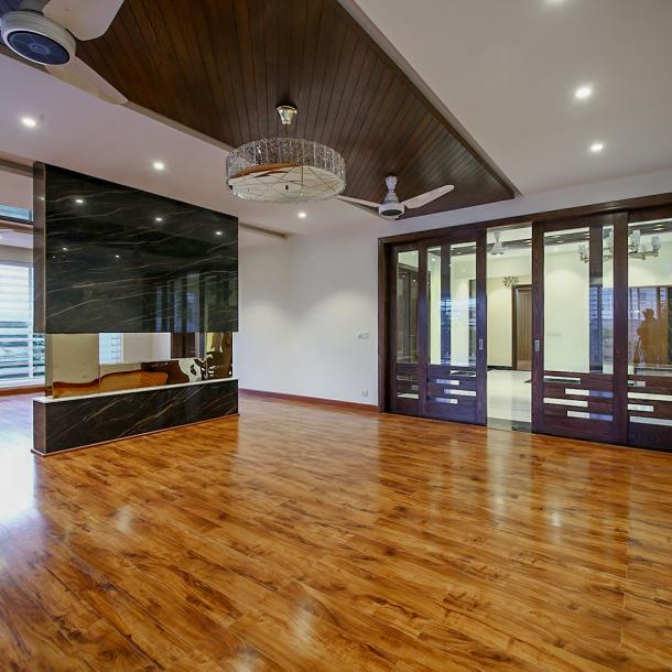 Corner Full Basement 1 Kanal Ultra Modern Luxury Bungalow For Sale-5