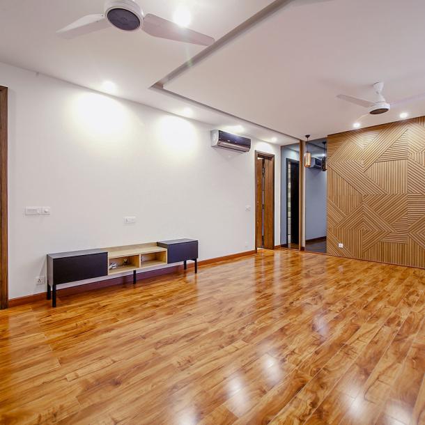 Corner Full Basement 1 Kanal Ultra Modern Luxury Bungalow For Sale-11