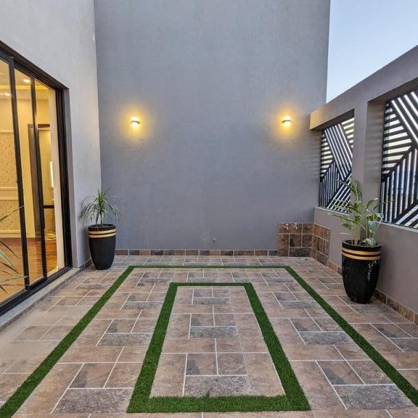 8 Marla Modern Design On Main Road Luxury Bungalow For Sale In DHA 9 Town Lahore-12