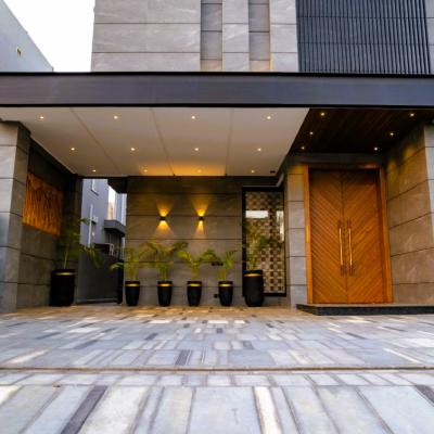 1 Kanal Fully Furnished Full Basement with Swimming Pool, Home Theater House for Sale