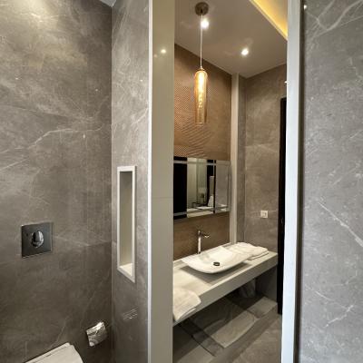 Fully Furnished 5 Marla Near To Commercial Prime Location Bungalow For Sale in DHA 9 Town-6