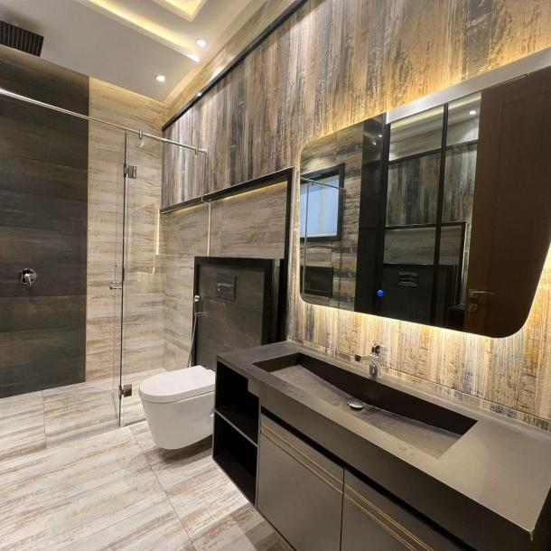 1 Kanal House For Sale In Low Price DHA Phase 8 Lahore-18