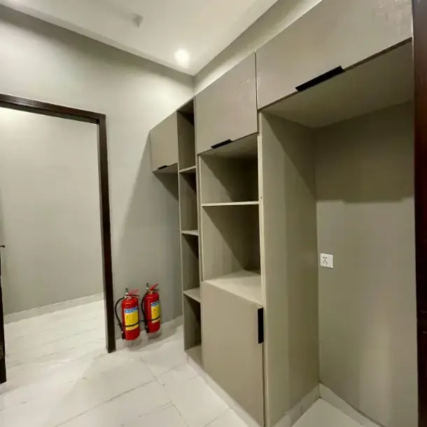 Premium 10 Marla House in DHA Phase 7 – High End Finishes-4