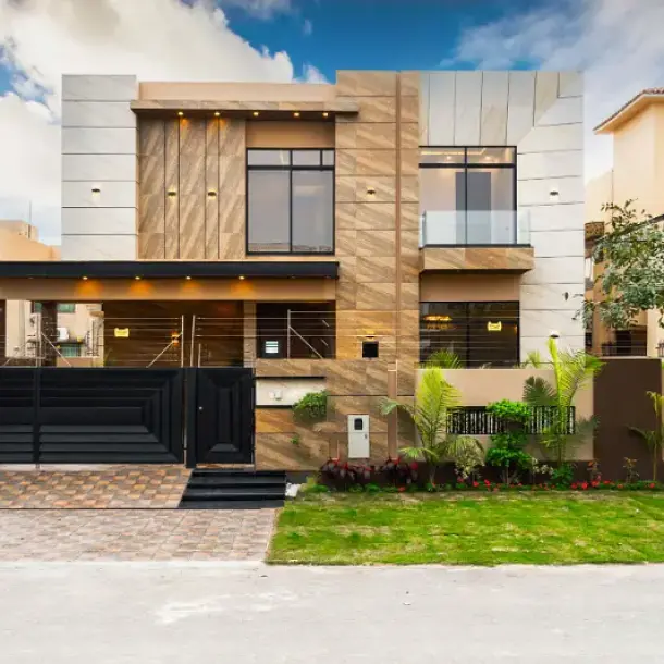 Luxury 10 Marla House In DHA Phase 7 Lahore-1