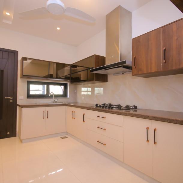 Luxury 10 Marla Home for Sale in DHA Phase 5 Lahore-3