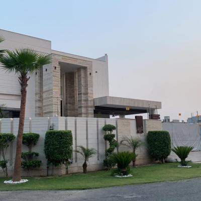 1 Kanal Full Modern Look House for Sale in DHA Lahore Phase 7