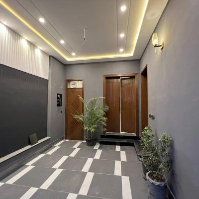 Royal Orchard Multan 5 Marla Corner Designer House for Sale – 50ft Wide Front