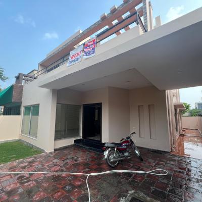DHA Phase 6 10 Marla House For Rent