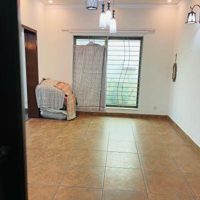 Peaceful Place 1 Kanal Non Furnished House Available For Rent In DHA Lahore Phase 7 Block T