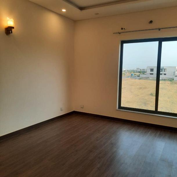 Ideal Location 1 Kanal Upper Portion Available For Sale In DHA Lahore Phase 7-1