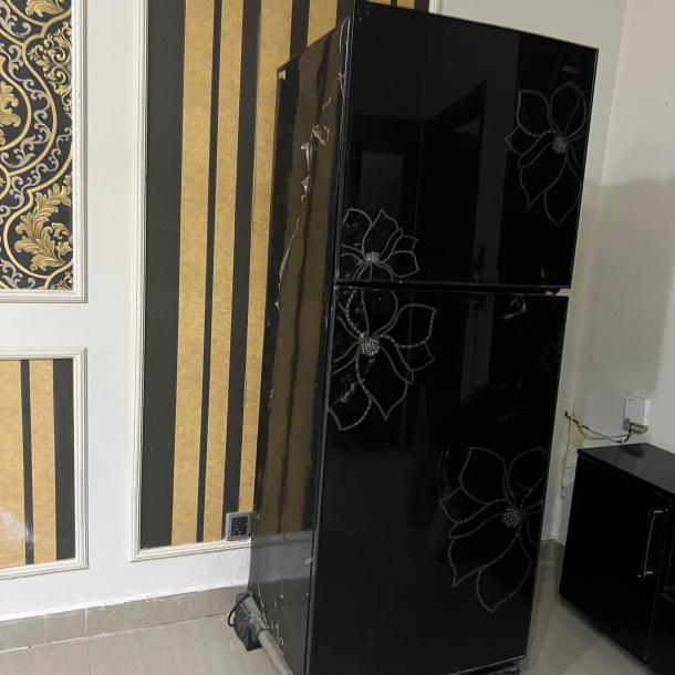 Modern Design 1 Bed Apartment Available For Rent In DHA Lahore-4