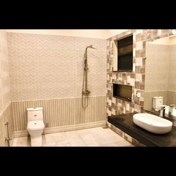 Modern Style Upper Portion Available For Rant In DHA Lahore Phase 6-4