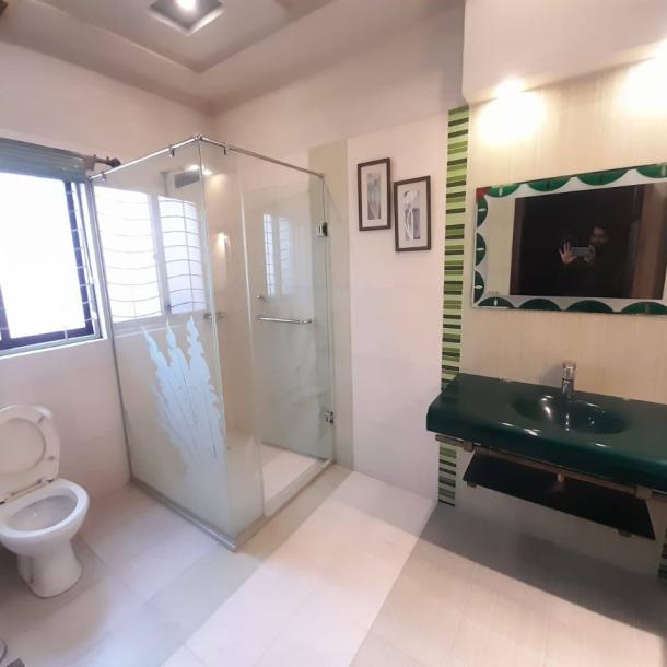 Elegant 1 Kanal Fully Furnished House For Rent In DHA Lahore Phase 5-4