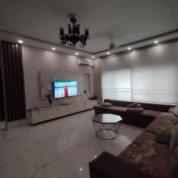 2 Bedroom With2 Bathroom 1 Kanal Lower Portion Available For Rant In DHA Lahore-4