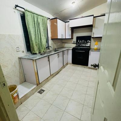 Well Maintained 10 Marla Apartment Available For Rent In Askari 10-4