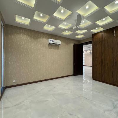 Well Maintained 20 Marla Upper Portion Available For Rent In DHA Lahore-3