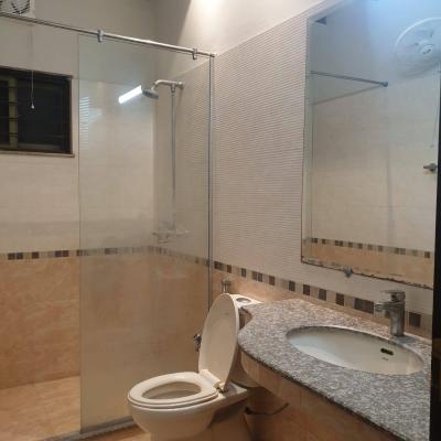 Facing Park And Mosque 1 Kanal Slightly Used House Available For Sale In DHA Lahore Phase 5