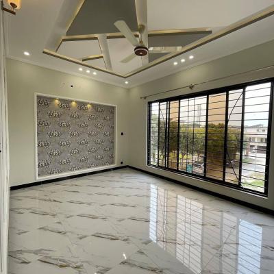 Near Gold Crest Mall 1 Kanal Lower Portion Available For Rent In DHA Lahore Phase 7