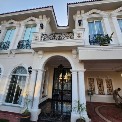 Well Maintained Luxurious 1 Kanal House Available For Sale In DHA Lahore Phase 7