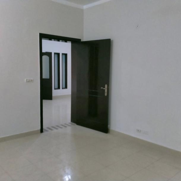 Low Price 1 Kanal Upper Portion For Rent In DHA Lahore Phase 7-3