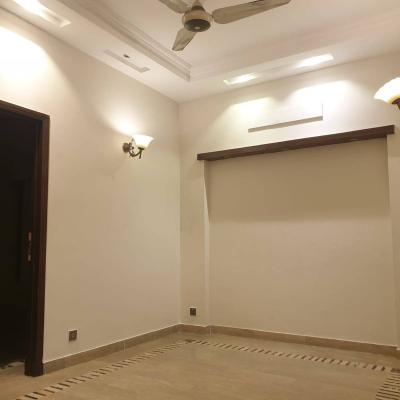 Facing Park And Mosque 1 Kanal Slightly Used House Available For Sale In DHA Lahore Phase 5