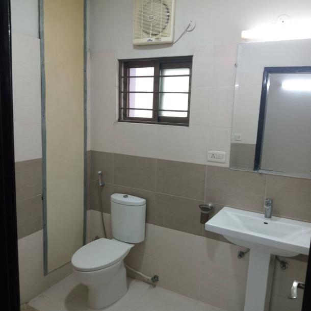 Top Location 3 Bedrooms Lower Portion Available For Rent In DHA Lahore Phase 7-5