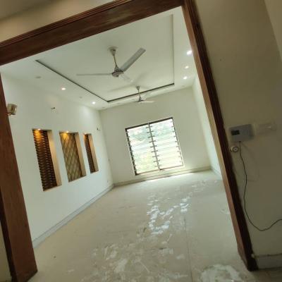 8 Marla Beautiful House available For Rent In Bahria Orchard Lahore