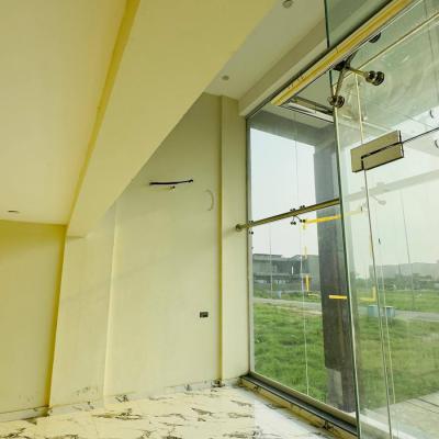 DHA Phase 7 Best Location 4 Marla Commercial Brand New 1 Floor Available For Rent