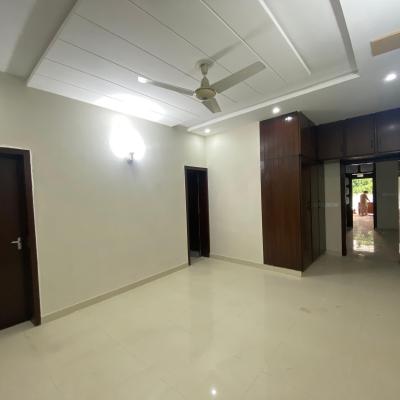 Single Story 1 Kanal House Available For Rent In DHA Lahore Phase 2