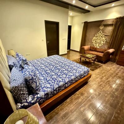 1 Kanal Beautiful House Available For Rent In DHA Lahore Phase 4 Block GG