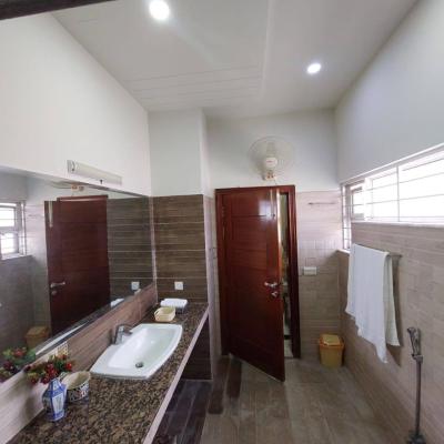 Brand New Luxurious Modern 1 Kanal Bungalow Available For Rent In DHA Lahore Phase 6