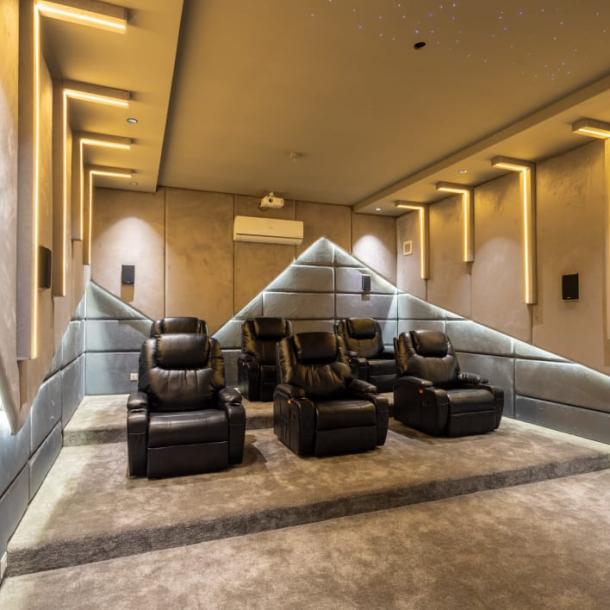 Luxurious 2 Kanal Fully Furnished House For Sale In DHA Lahore Phase 6-8