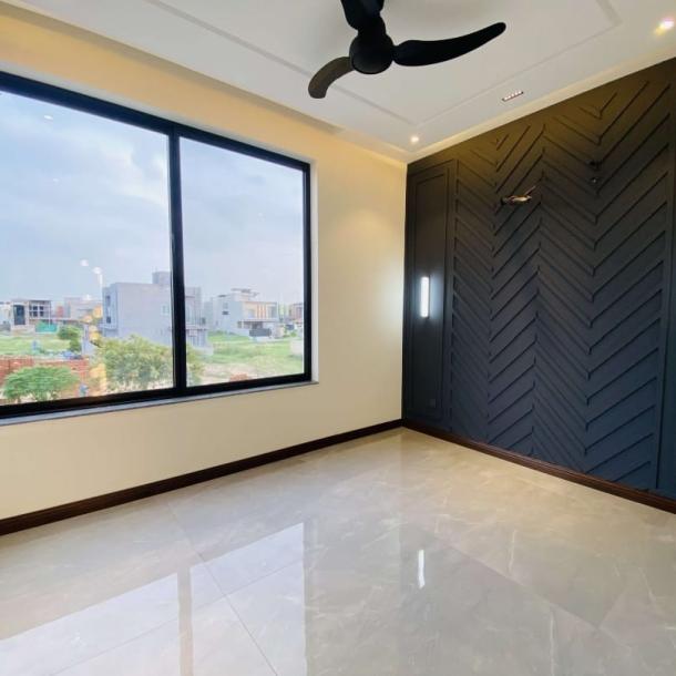Classical Design 10 Marla House Available For Sale In DHA Lahore Phase 7-3