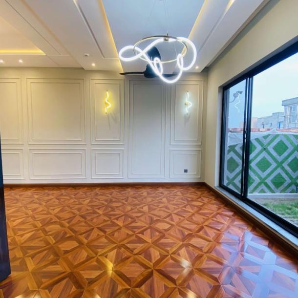 Classical Design 10 Marla House Available For Sale In DHA Lahore Phase 7-13