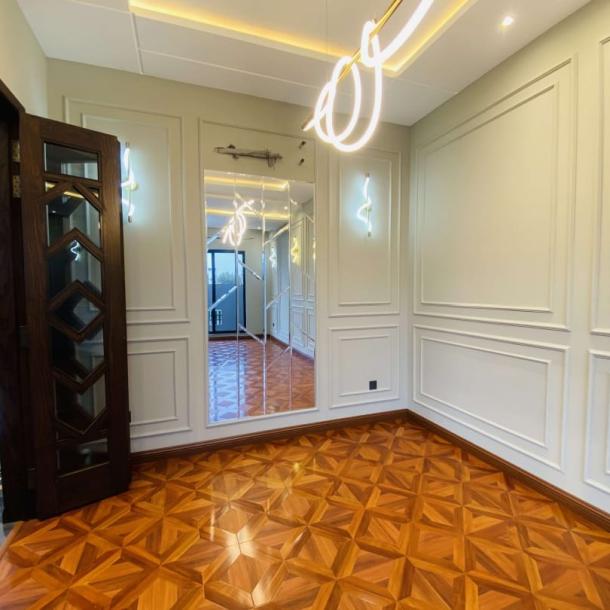 Classical Design 10 Marla House Available For Sale In DHA Lahore Phase 7-26