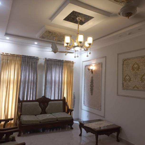 Classical Design 10 Marla House Available For Sale In DHA Lahore Phase 7-29