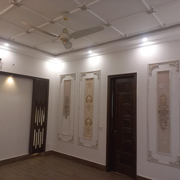 Brand New Luxury 10 Marla Beautiful House For Sale In DHA Phase 7 Lahore-11