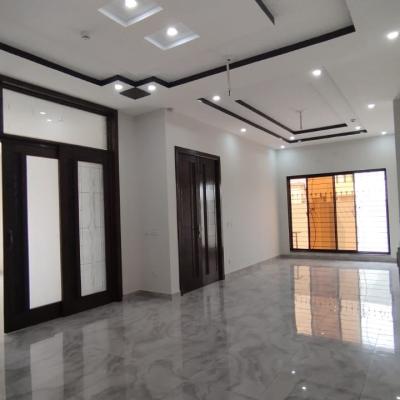 10 Marla Best Design House For Sale in DHA Phase 7 Lahore Pakistan